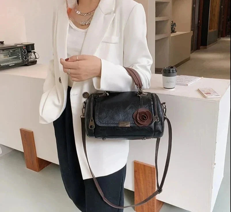 Florence Leather Women's Bag - Image 4