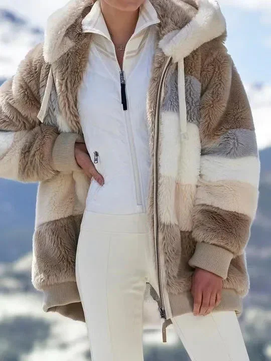 Lamb Wool Padded Coat - Image 7