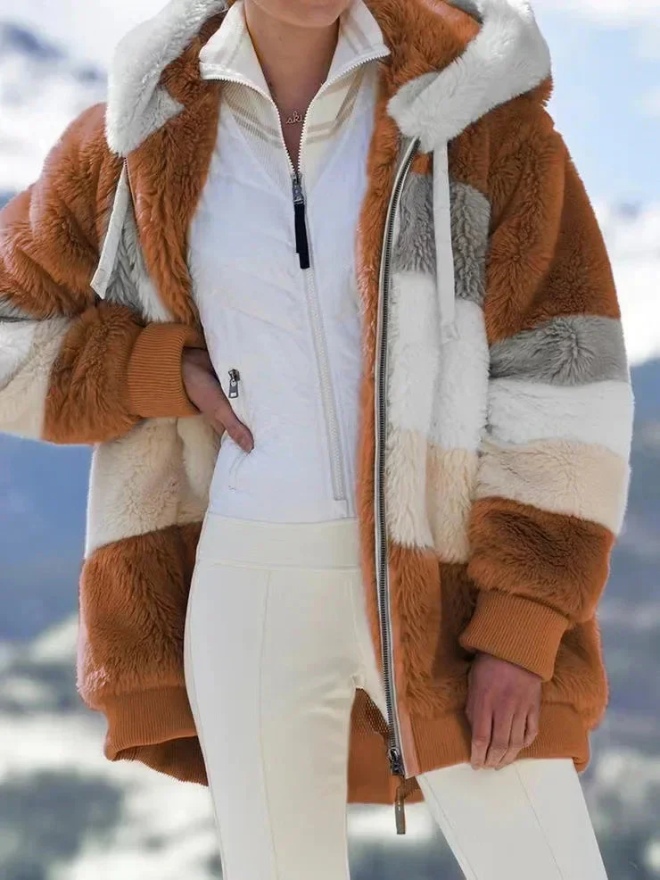 Lamb Wool Padded Coat - Image 9