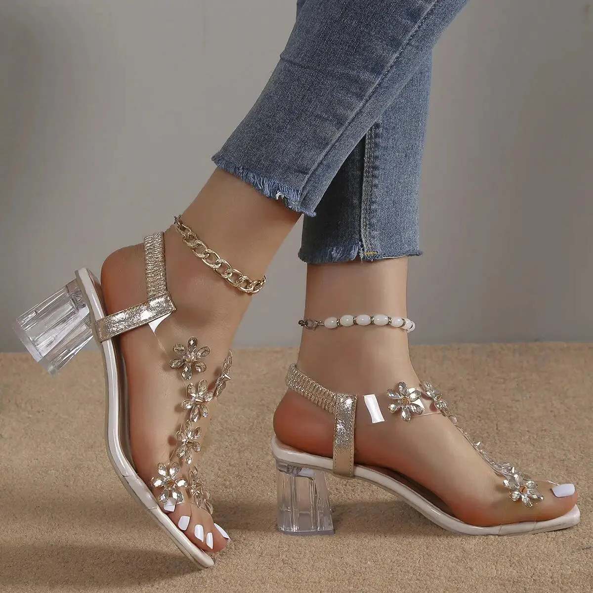 Women's Flower Rhinestone Block Heel Sandals - Image 2